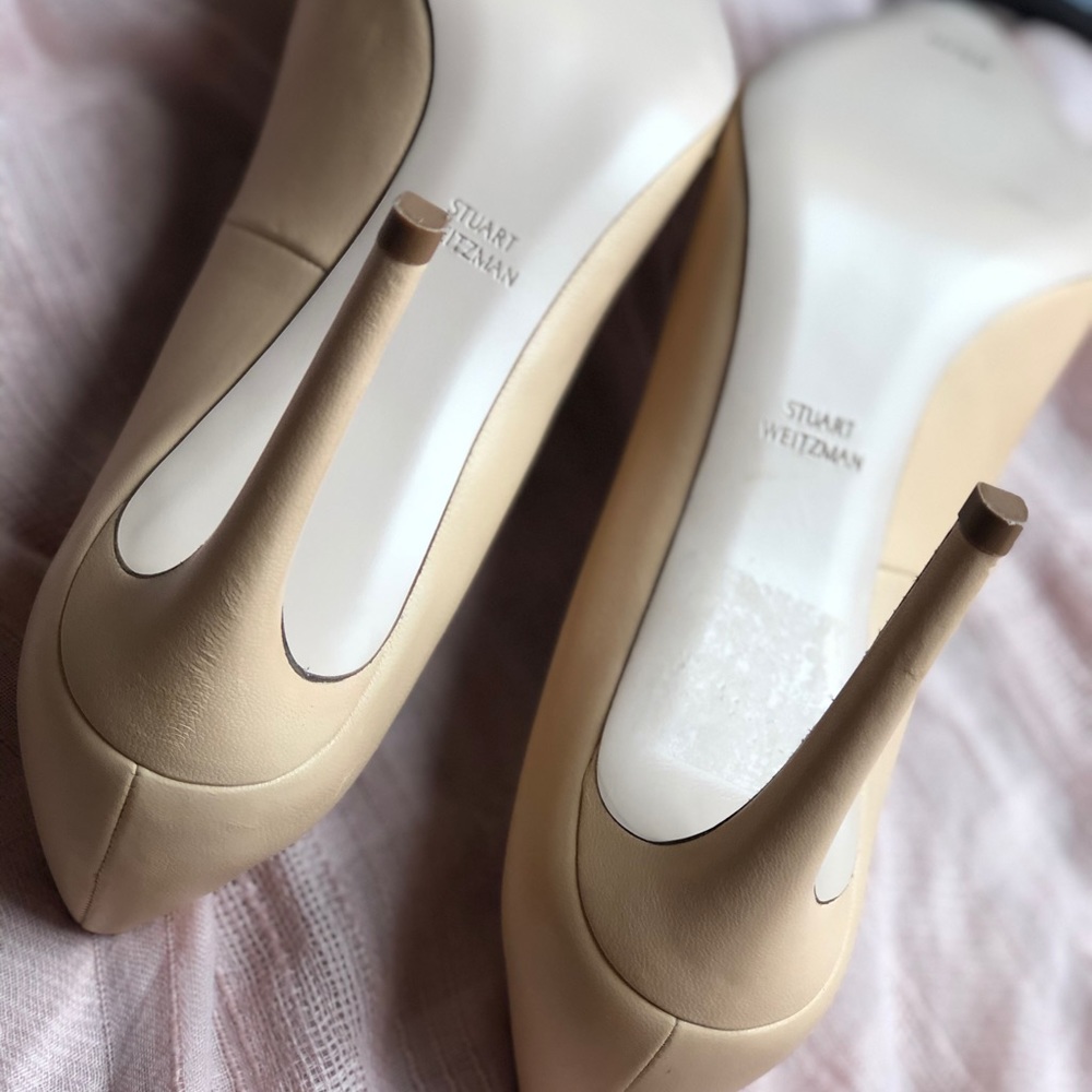 Stuart Weitzman Stanton Bow heel pump - Picture 7 of 8
